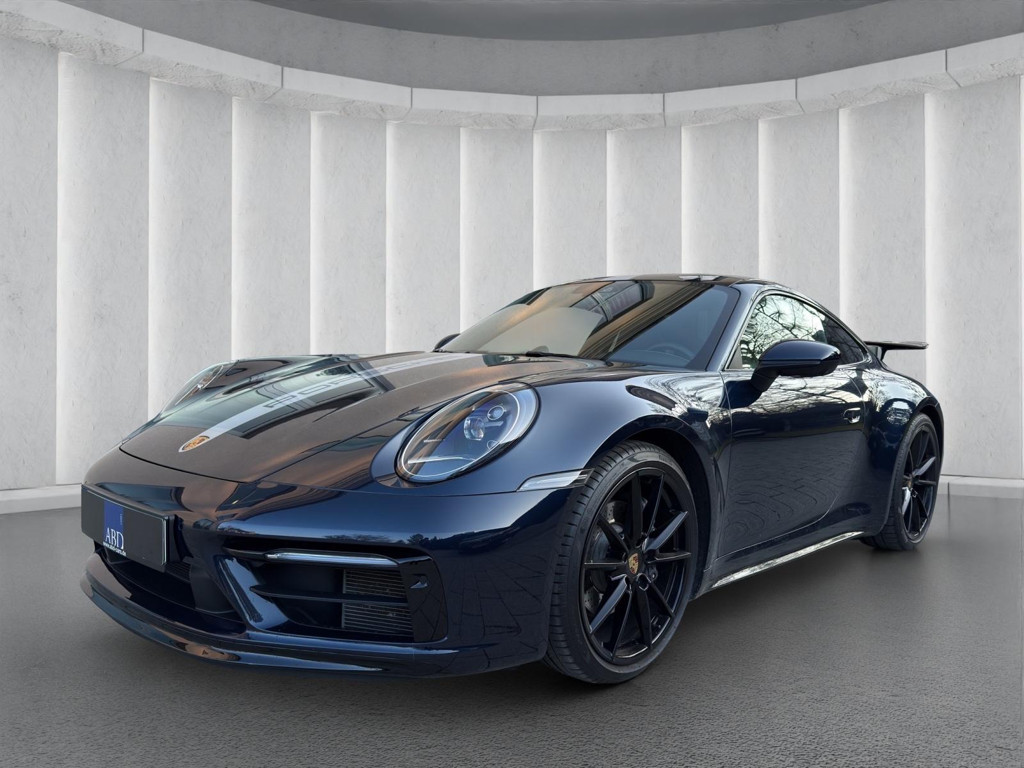 Porsche 911 Carrera 4