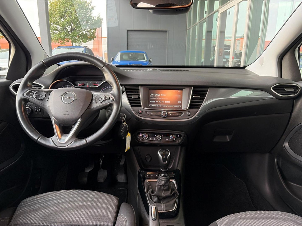 Opel Crossland X