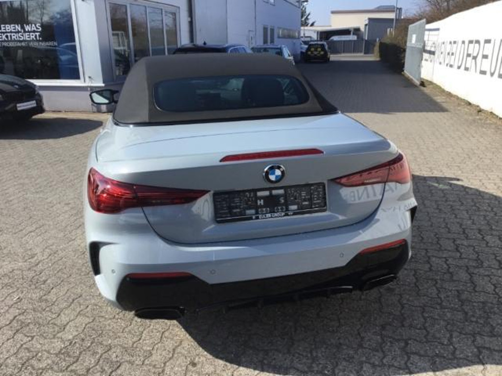 BMW M440