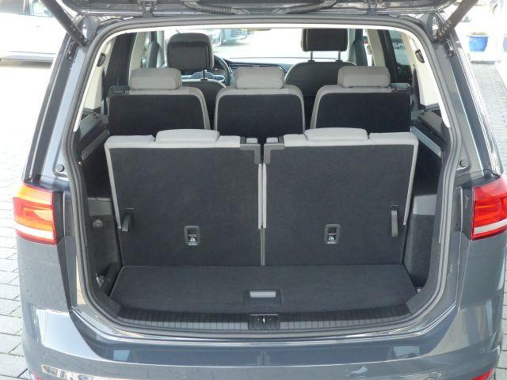 Volkswagen Touran 2.0 TDI