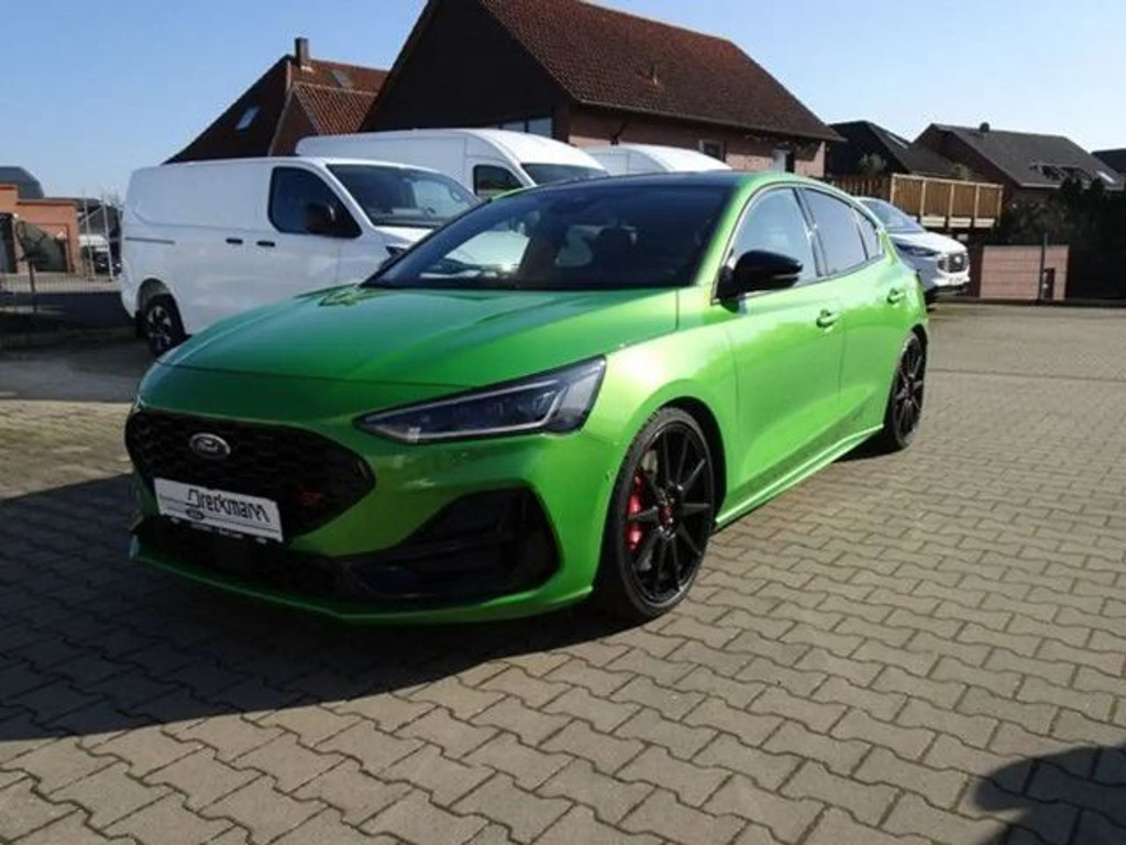 Ford Focus Limited ST Line