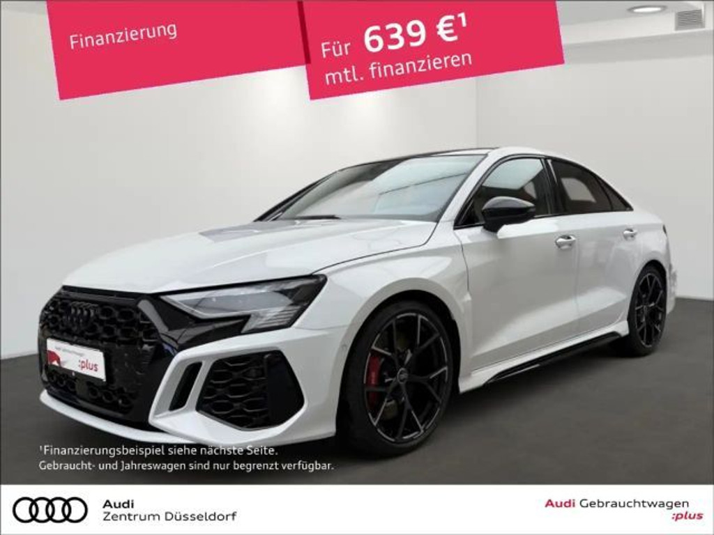 Audi RS3 Sedan Quattro