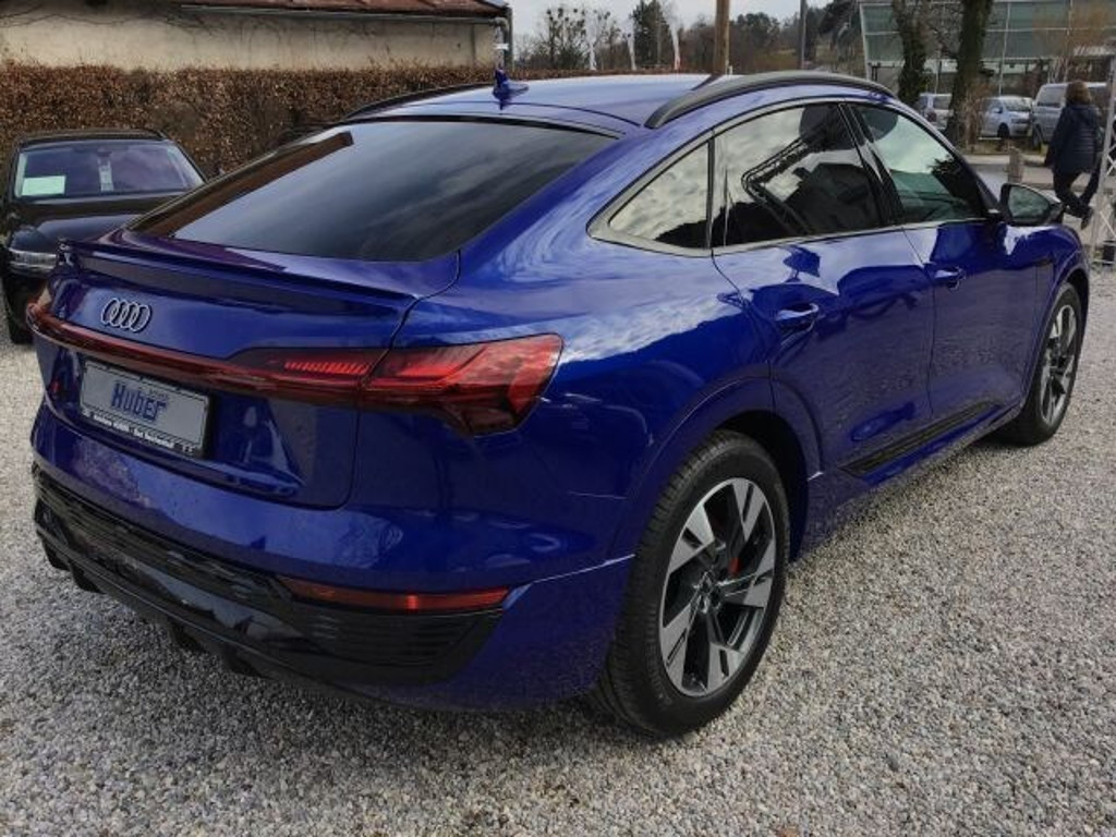 Audi Q8 e-tron