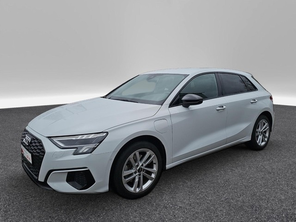 Audi A3 Sportback S-Tronic Hybride 40 TFSI