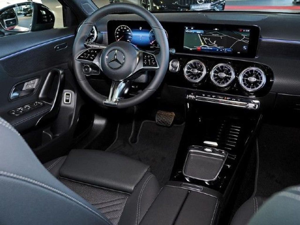 Mercedes-Benz A-Klasse A 180 A 180 d