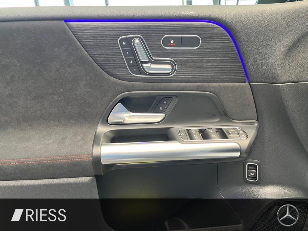 Mercedes-Benz B-Klasse B 180 AMG Line