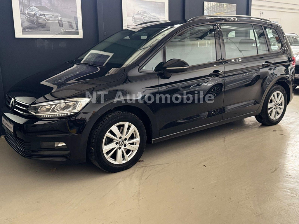 Volkswagen Touran DSG 2.0 TDI