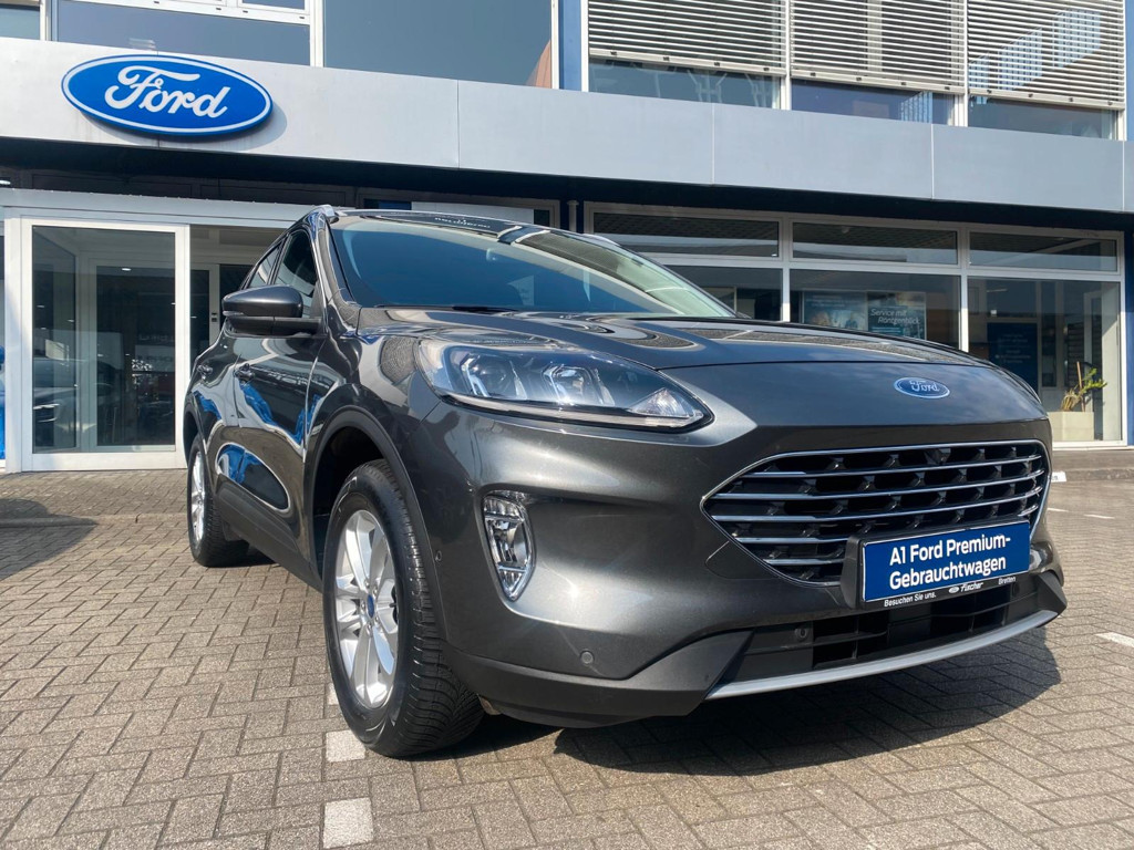 Ford Kuga Titanium Hybrid AWD