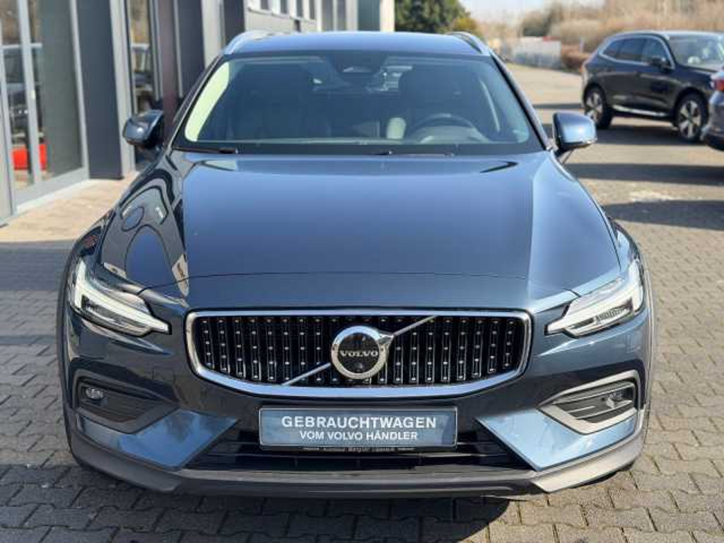 Volvo V60 Cross Country