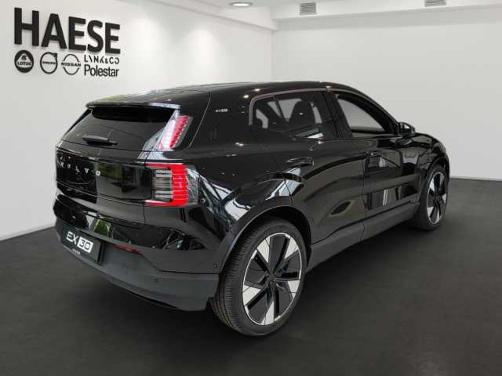 Volvo EX30
