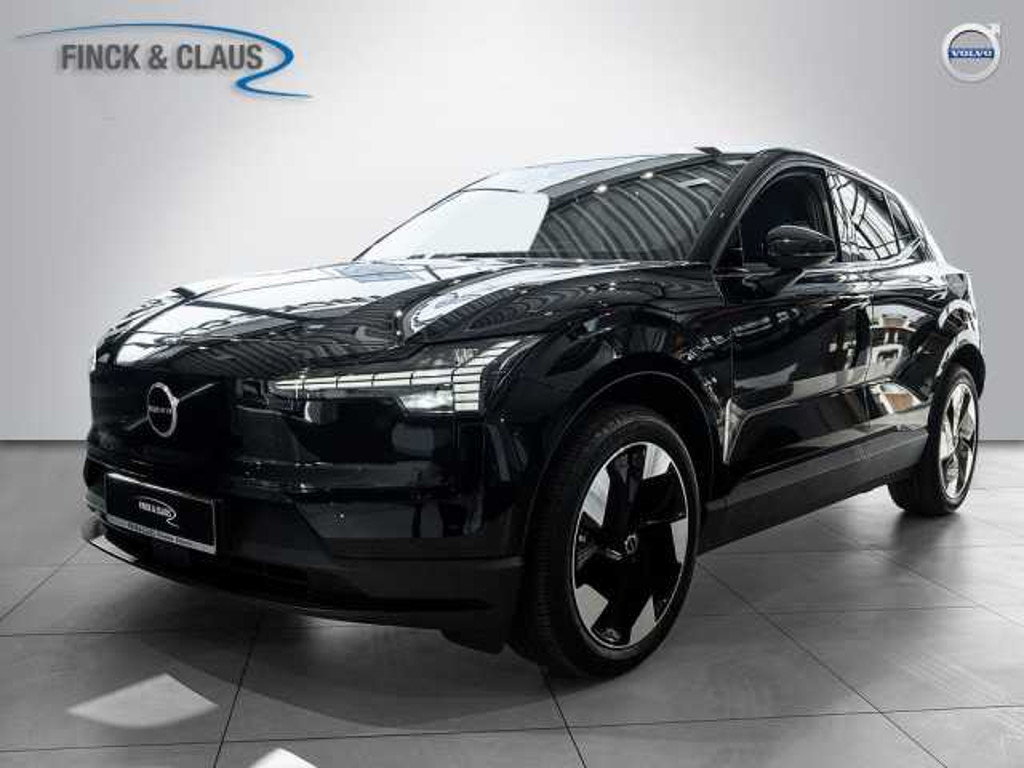 Volvo EX30 Plus Extended range