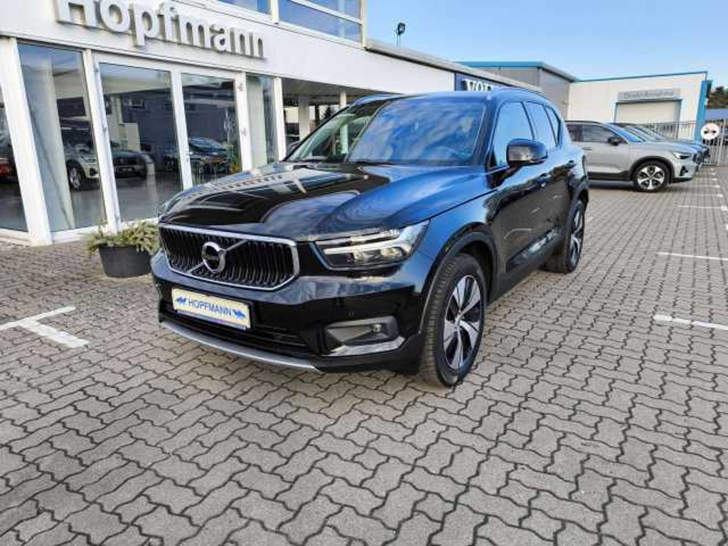 Volvo XC40 Momentum T3
