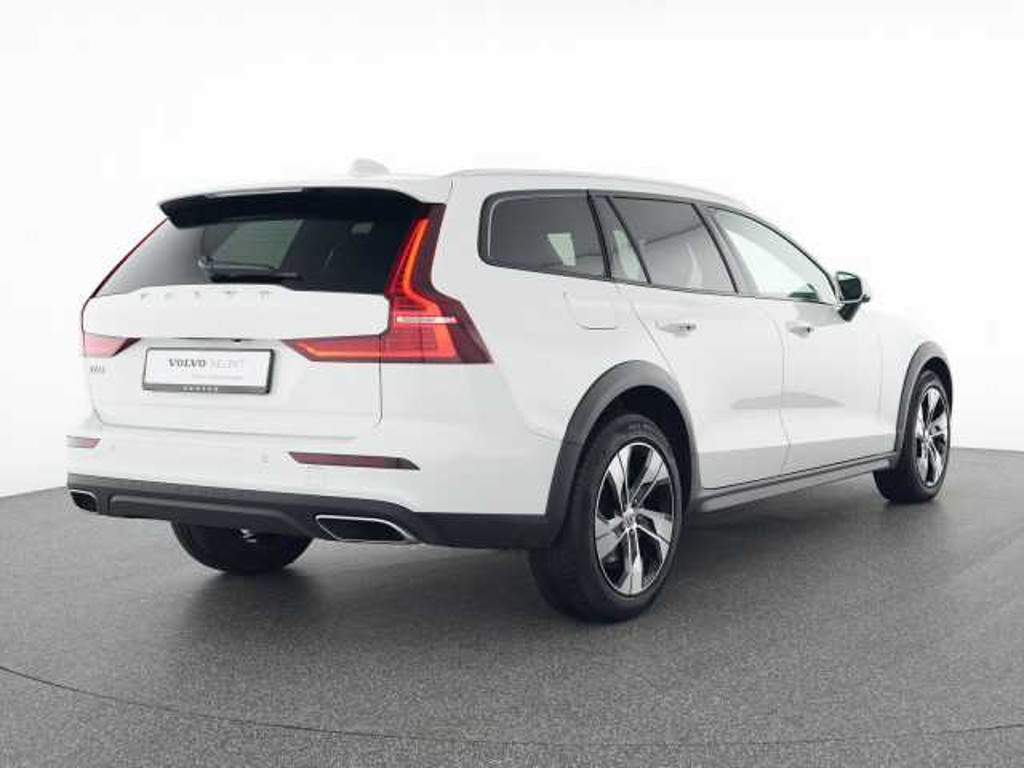 Volvo V60 Cross Country