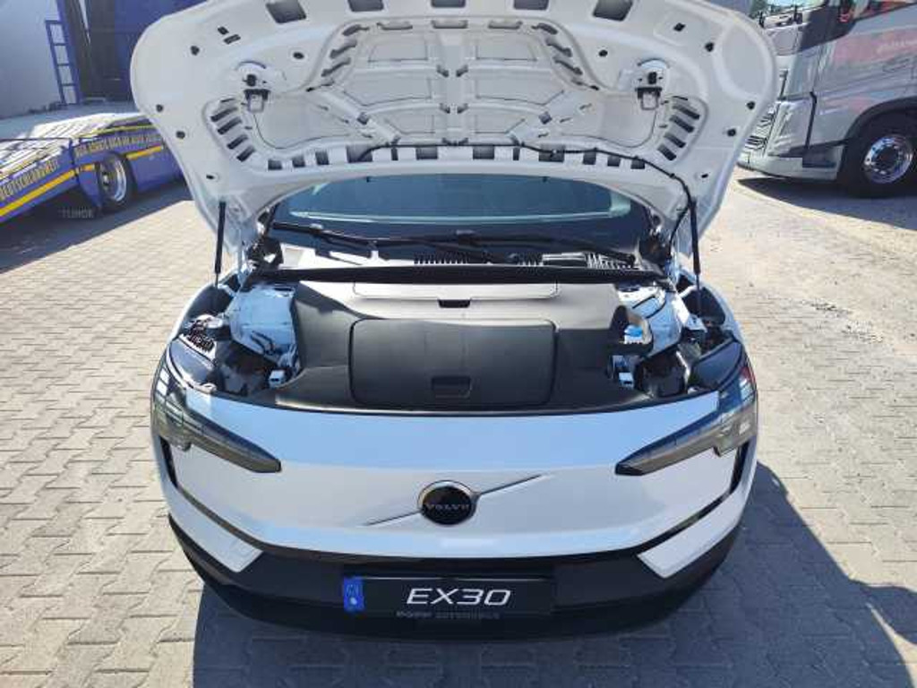 Volvo EX30