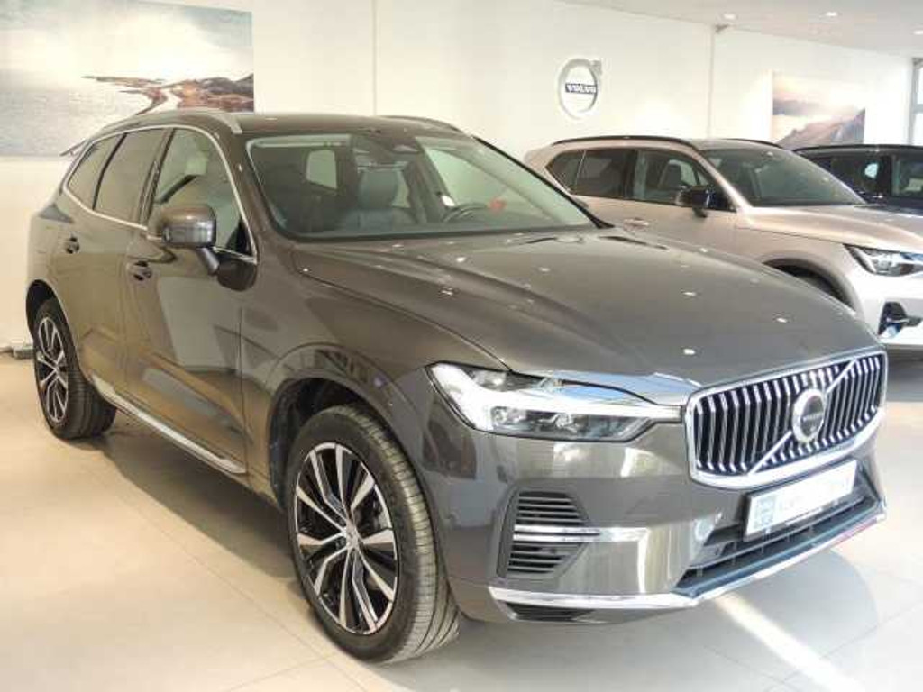 Volvo XC60 AWD T6 Recharge Plus Bright