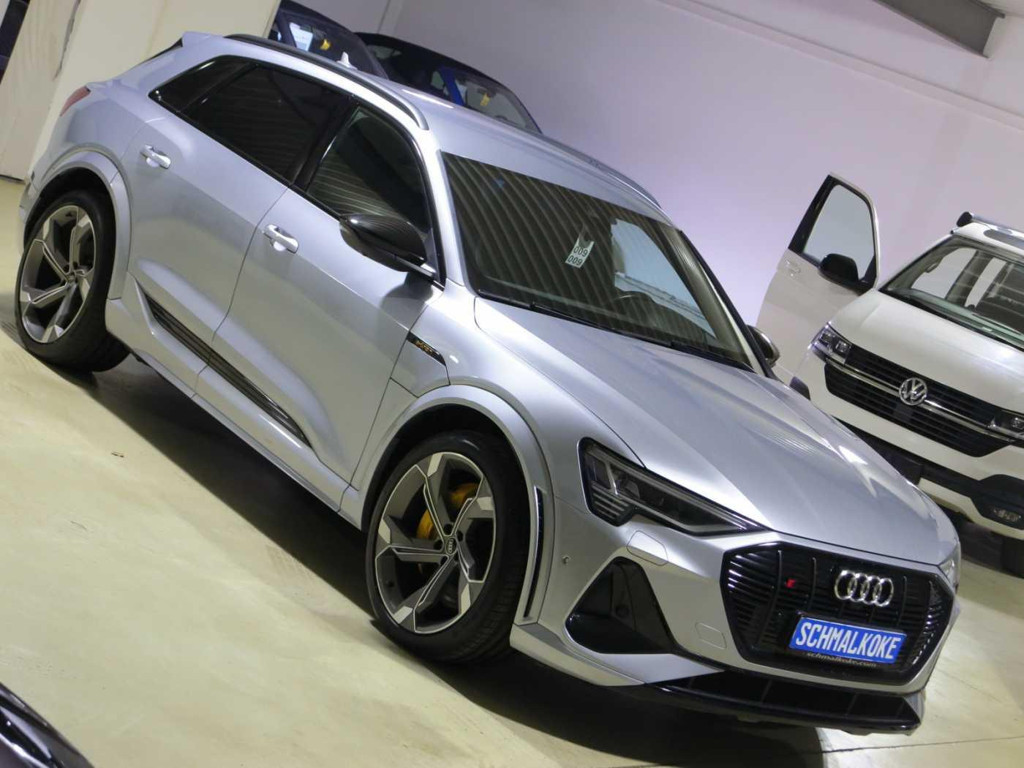 Audi e-tron