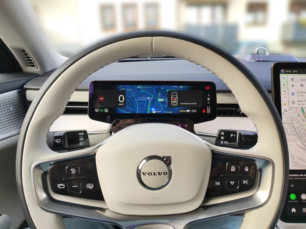 Volvo ES90