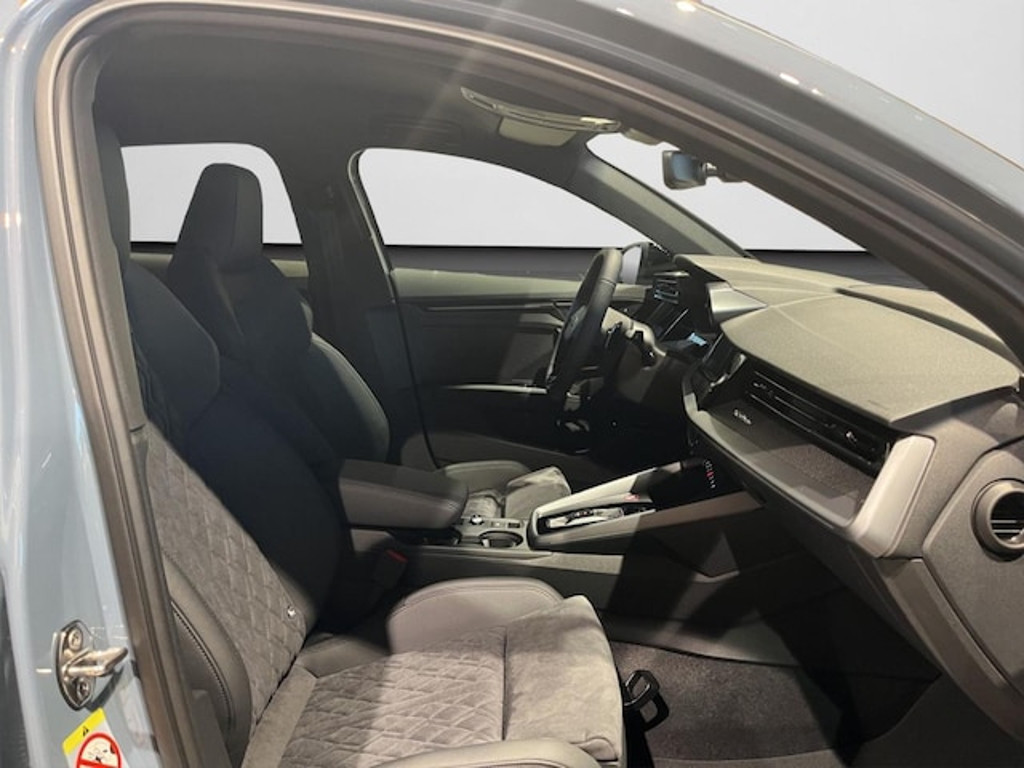 Audi RS3 Sportback Quattro S-Tronic