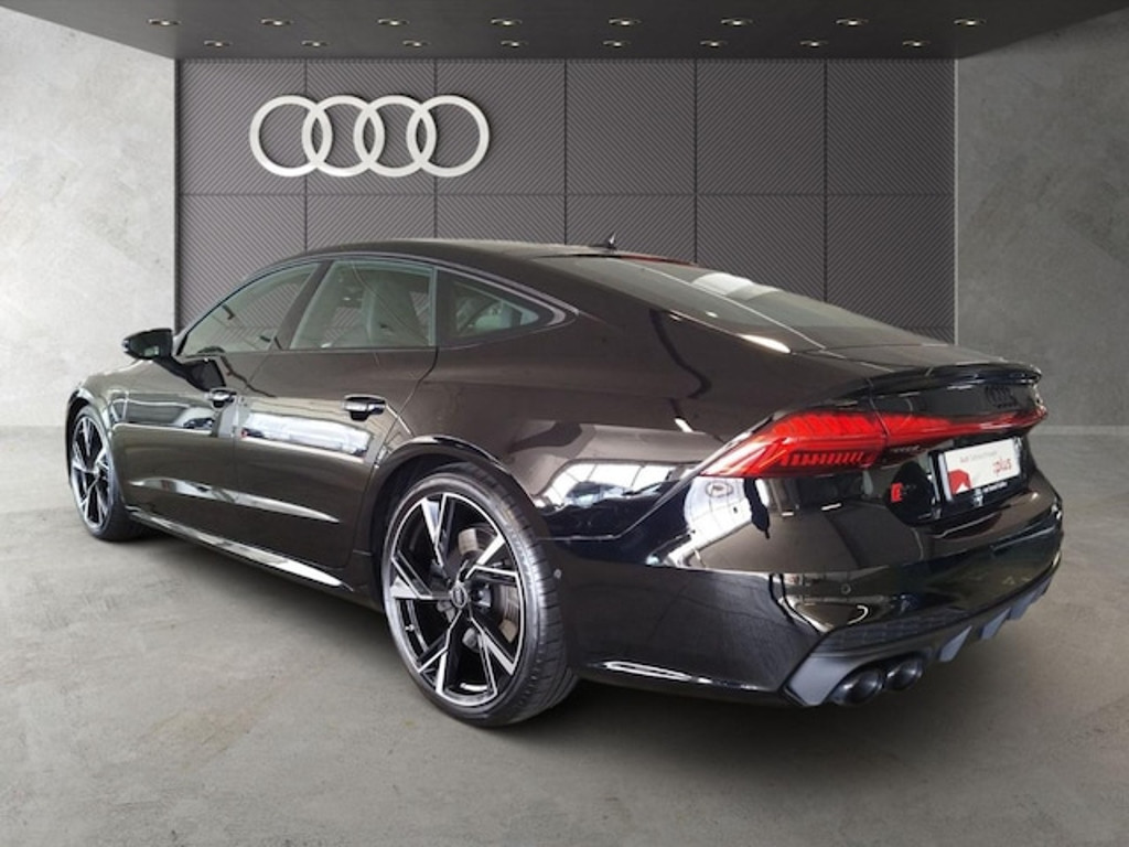 Audi S7