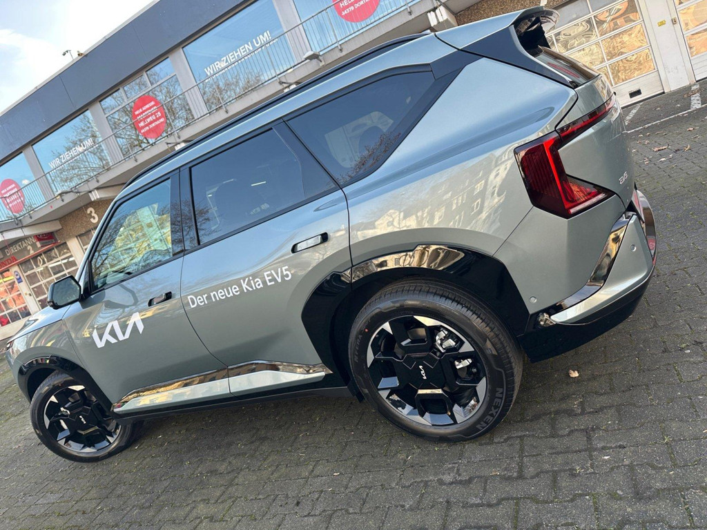 Kia EV5