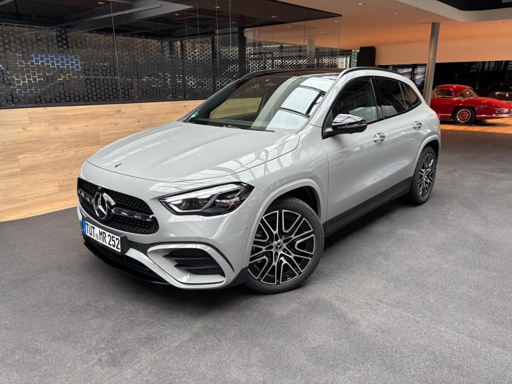 Mercedes-Benz GLA-Klasse GLA 220 4MATIC GLA 220 d