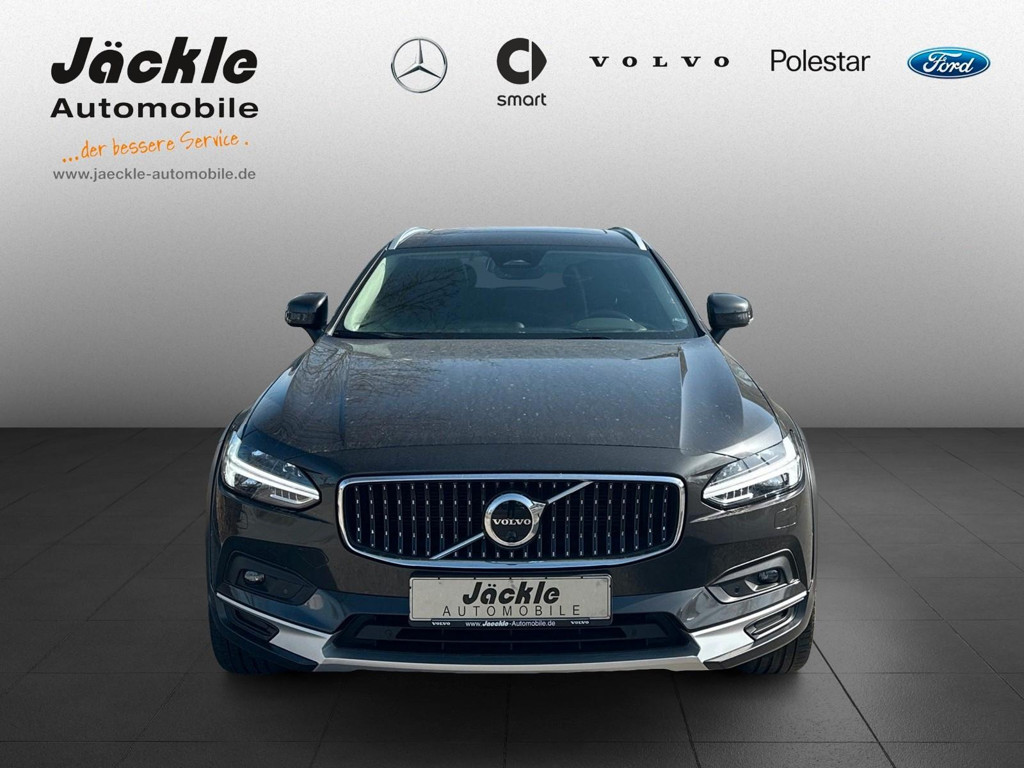 Volvo V90 Cross Country