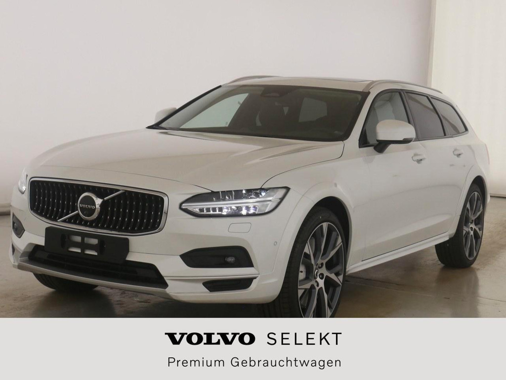 Volvo V90 Cross Country