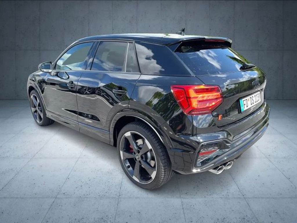 Audi SQ2