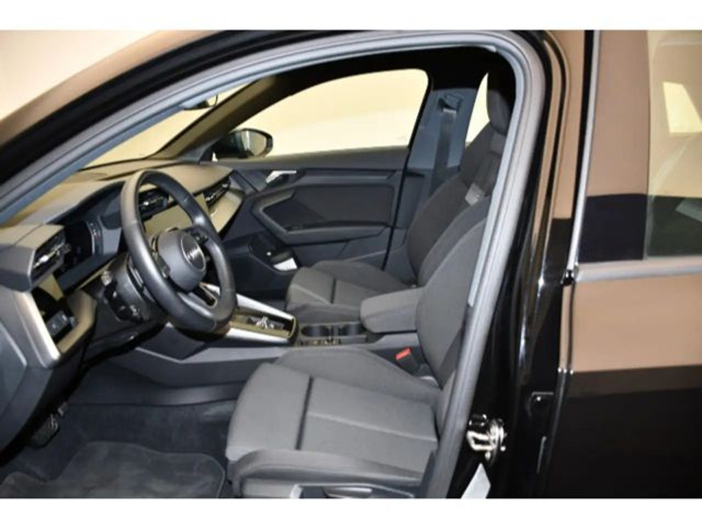 Audi A3 Sedan S-Tronic 35 TFSI