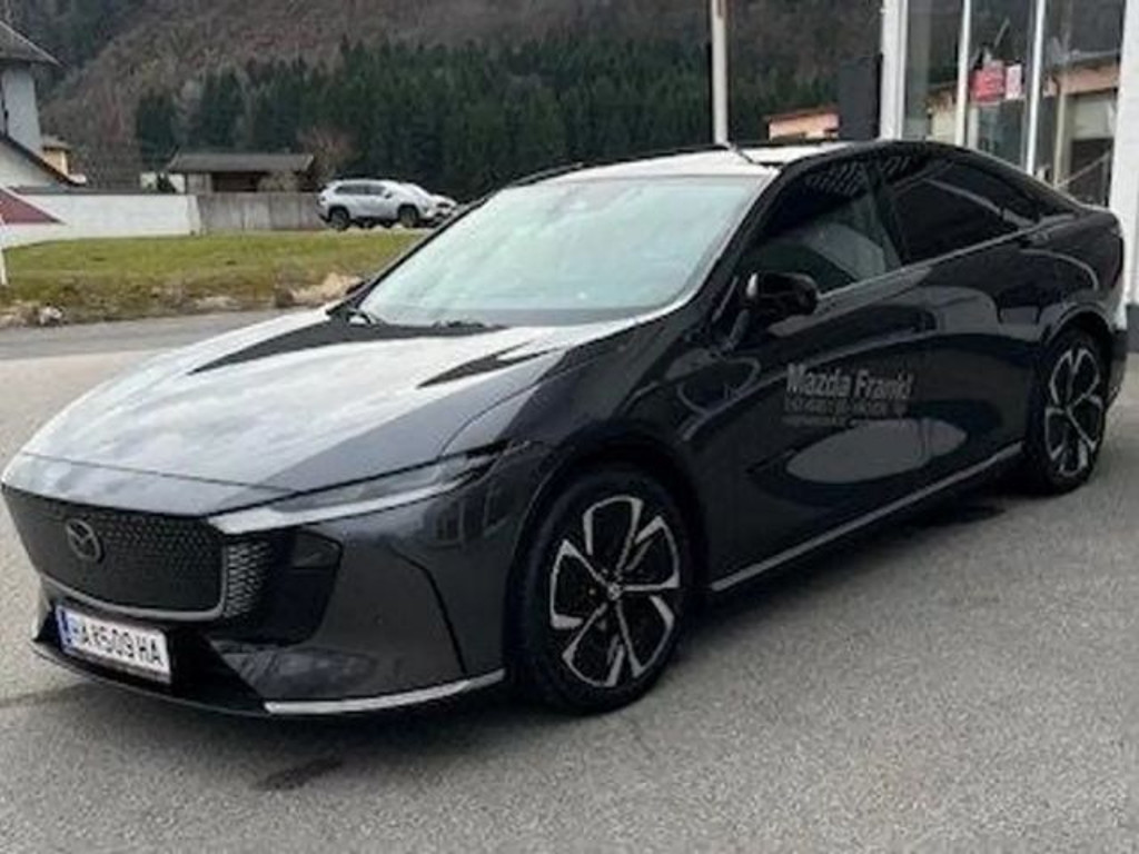 Mazda 6e