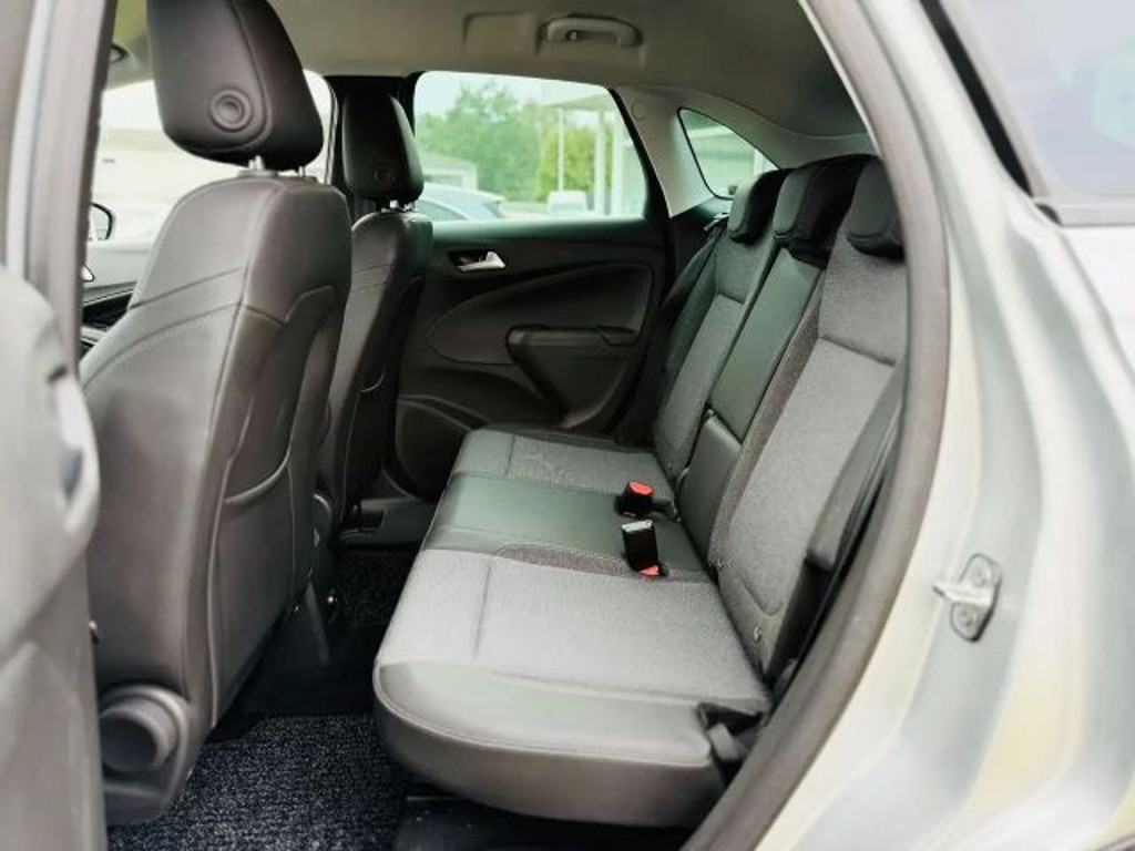 Opel Crossland X Enjoy