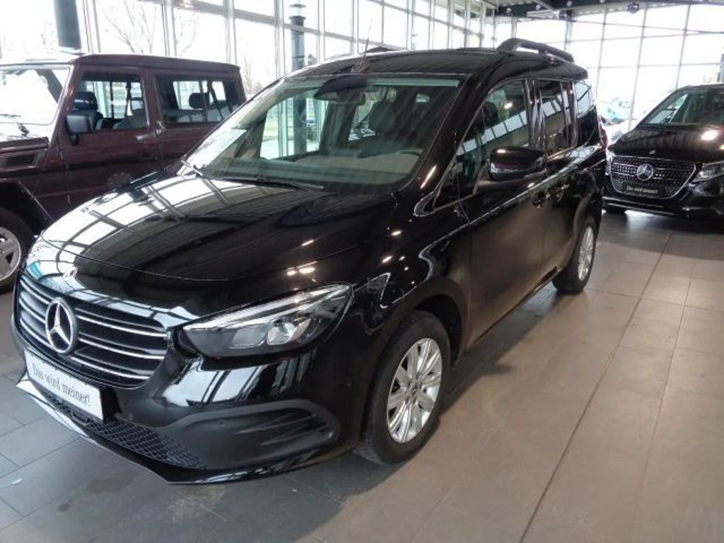 Mercedes-Benz T 180 T 180,KLIMA,KAMERA,LED,SPUR,TW