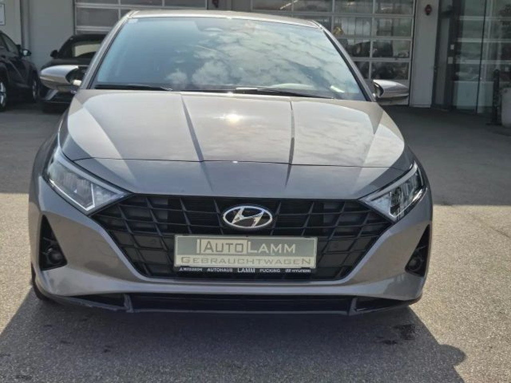 Hyundai i20 I20 1,2 Trendline + Schiebedach