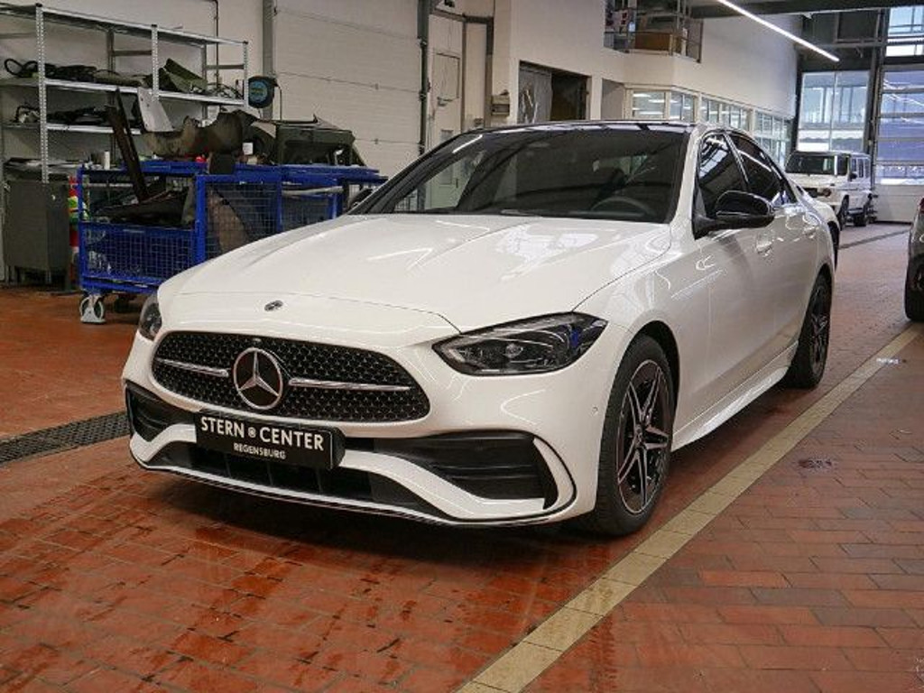 Mercedes-Benz C-Klasse C 180 AMG Line Sedan