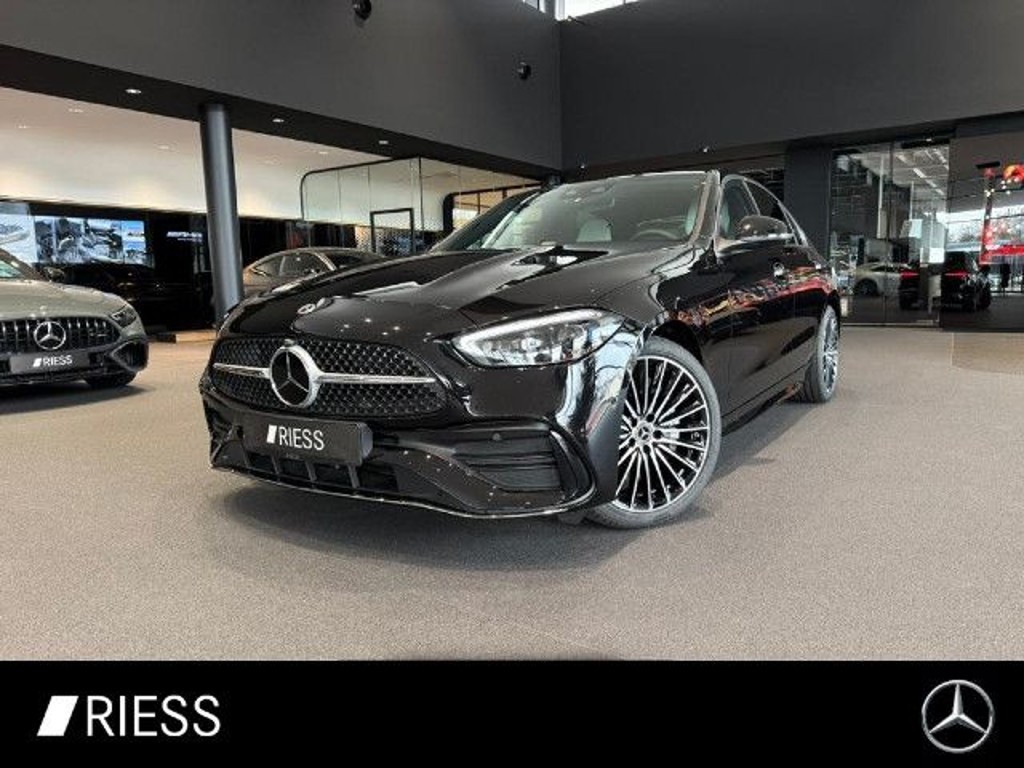 Mercedes-Benz C-Klasse C 220 4MATIC AMG Line C 220 d Sedan