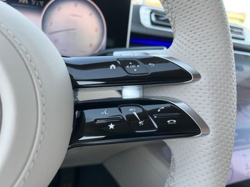 Mercedes-Benz S-Klasse