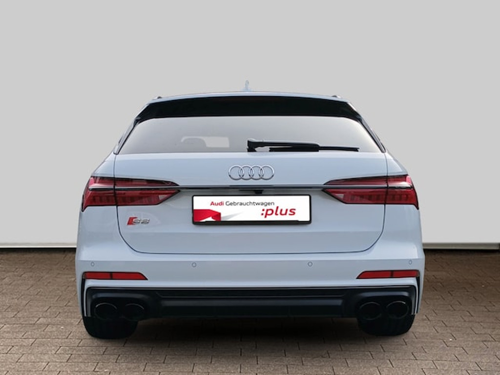 Audi S6