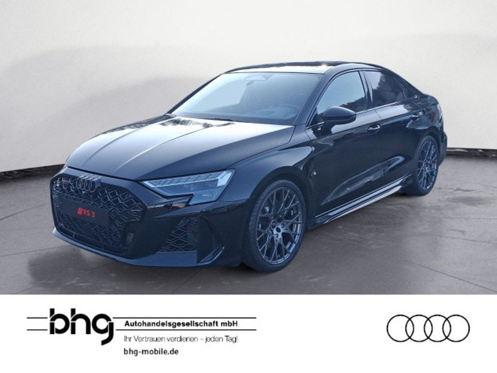Audi RS3 Sedan Quattro S-Tronic