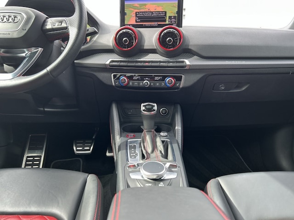 Audi SQ2