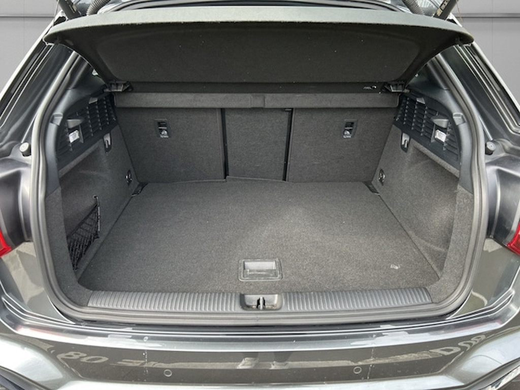 Audi SQ2