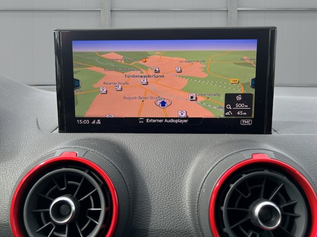 Audi SQ2