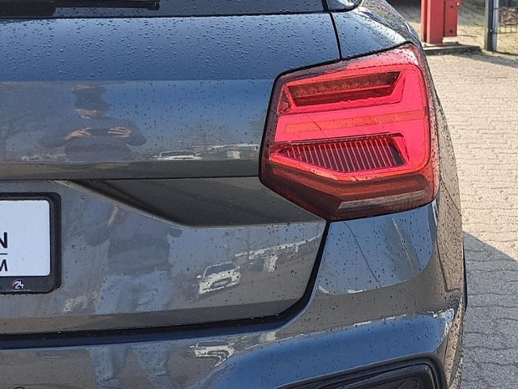 Audi SQ2