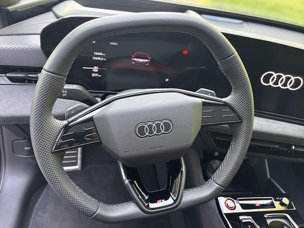 Audi A6 e-tron