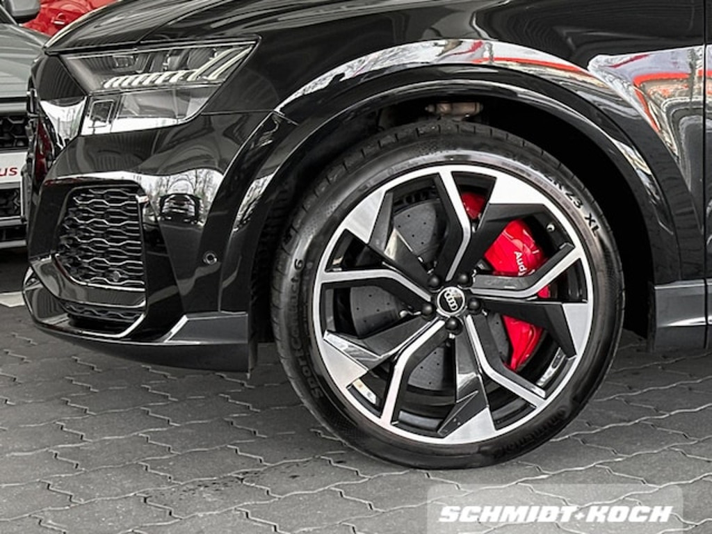 Audi RS Q8