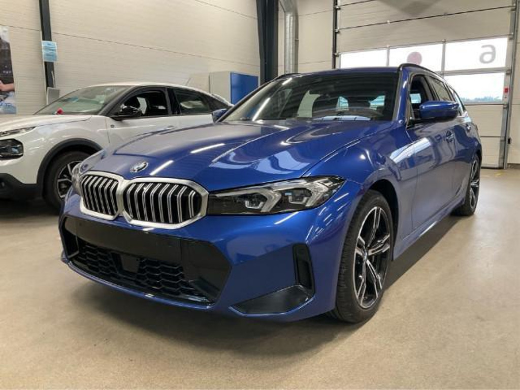 BMW 3 Serie 330 M-Sport xDrive Touring 330i