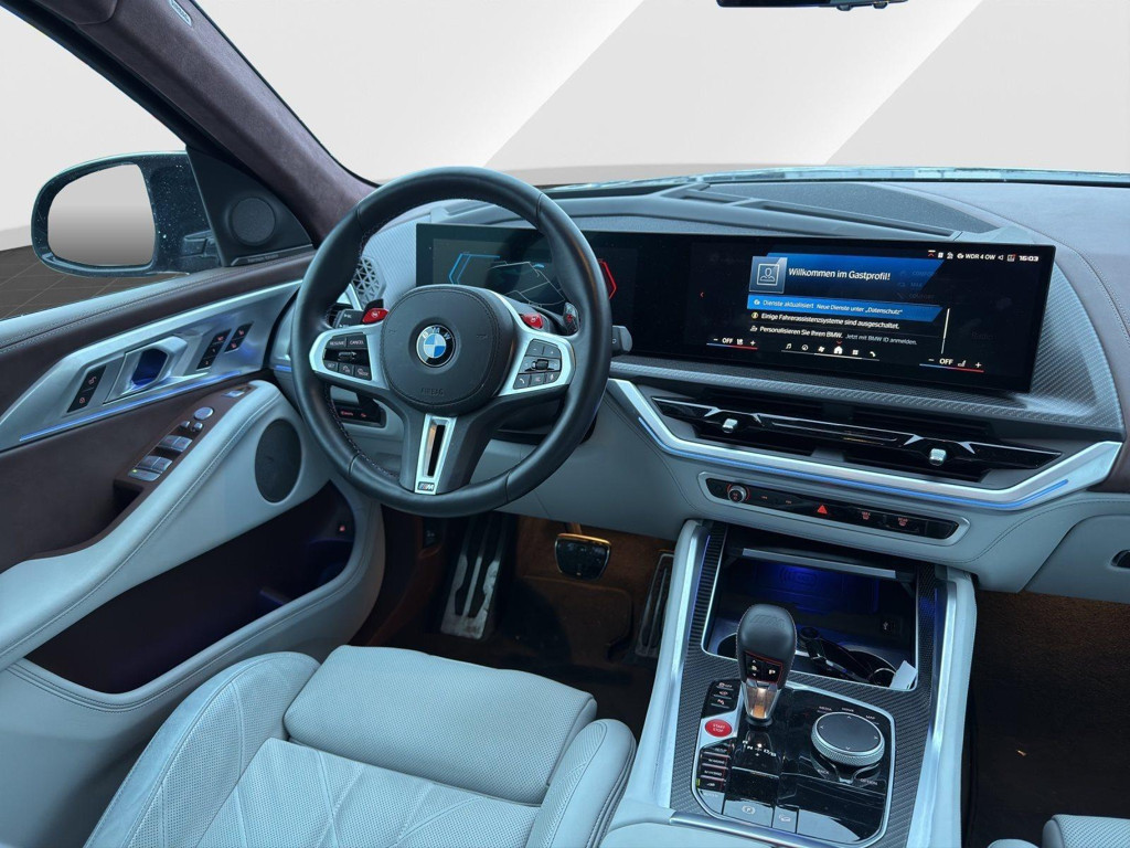 BMW XM