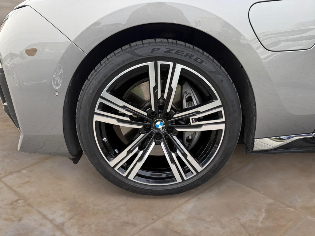 BMW 7 Serie 750 xDrive Sedan