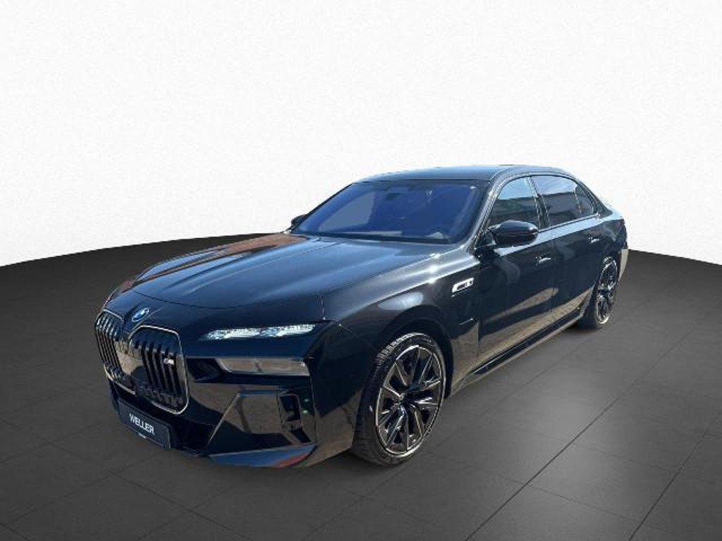 BMW M760 xDrive Sedan M760e