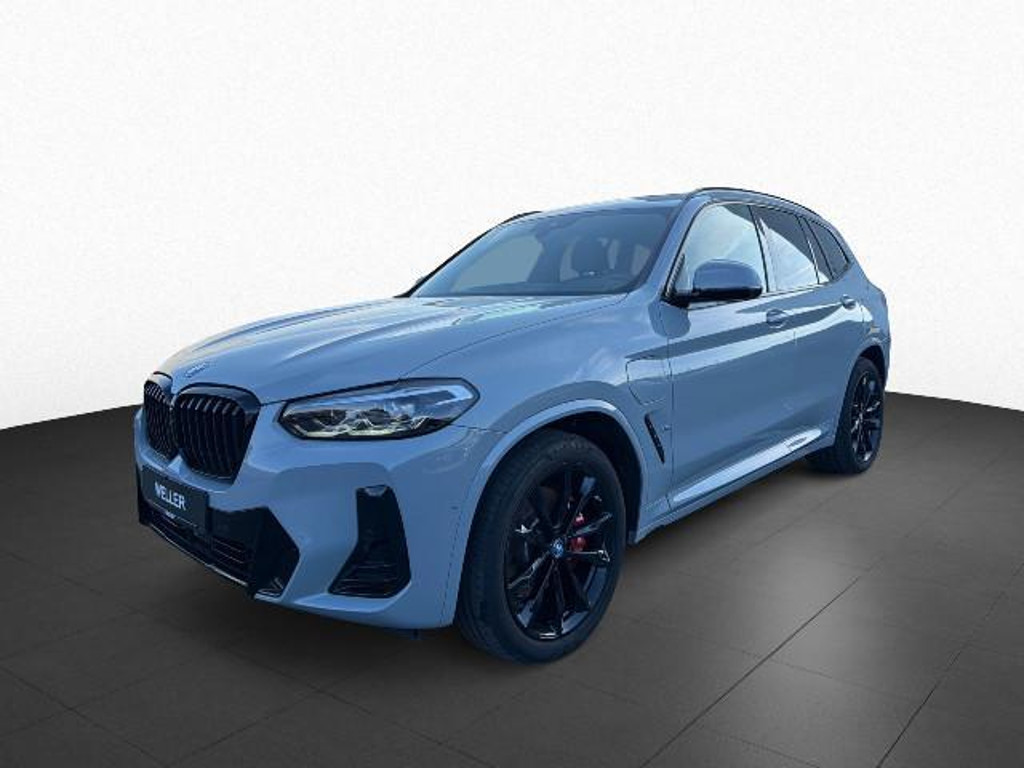 BMW X3 xDrive30e