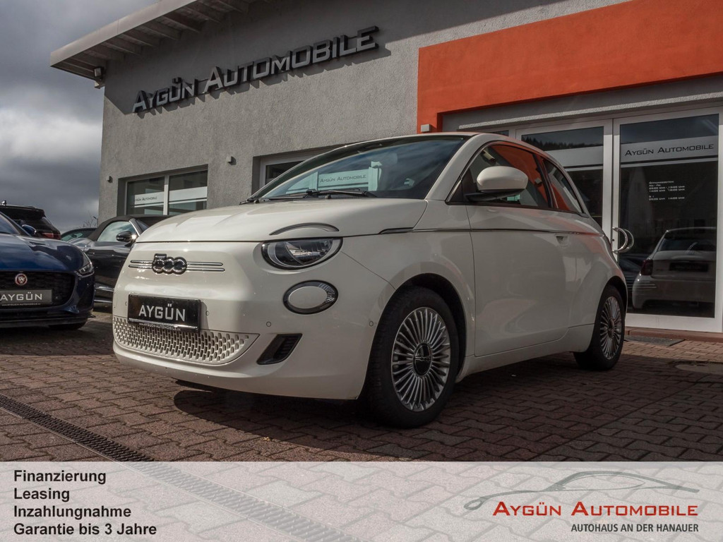 Fiat 500e 42kWh*Kamera*PDC*Sitzheizung*